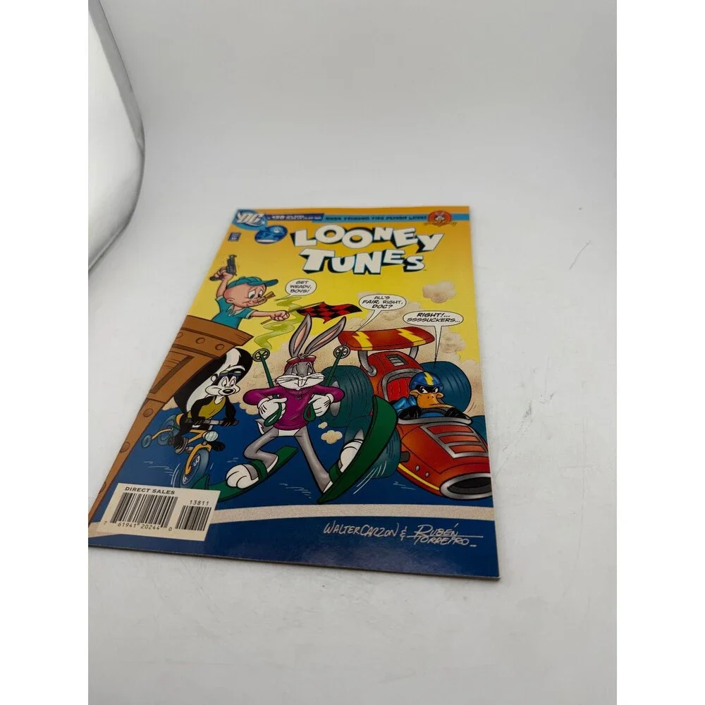 Looney Tunes Comic DC Comics Issue 11 Vintage Walter Carzon Ruben Perez
